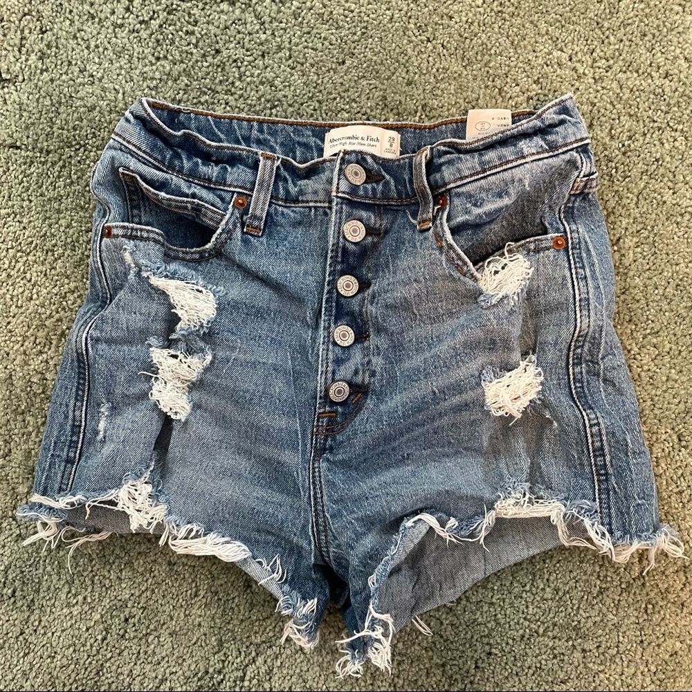 Abercrombie ultra high rise mom short